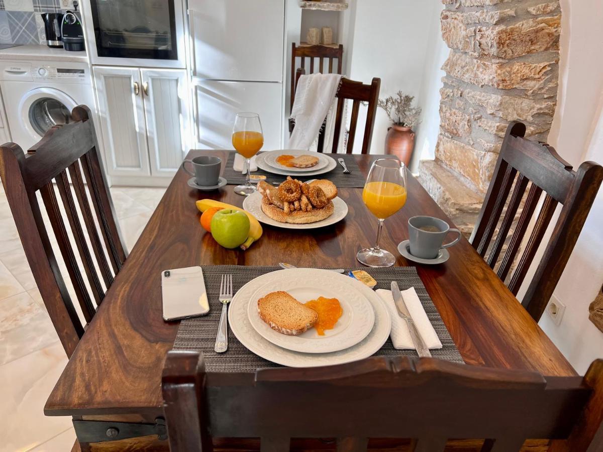 Petra Home Heritage And Hospitality Aperathos Bagian luar foto