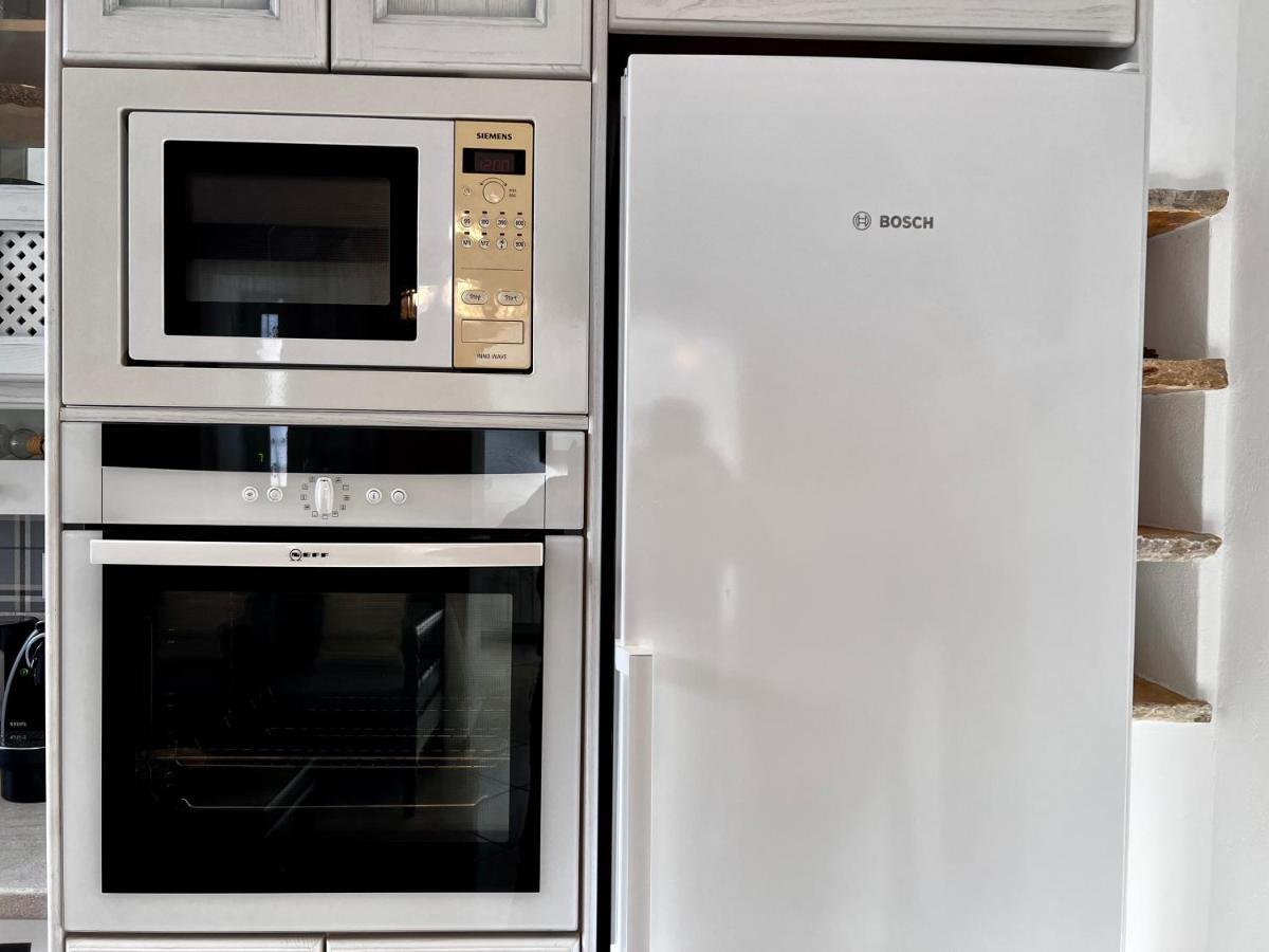 Petra Home Heritage And Hospitality Aperathos Bagian luar foto